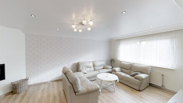 Edward Staintonstraat 11-12, Heusden-Zolder